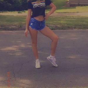 Meet your Posher, Brook